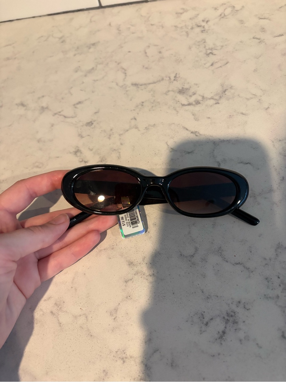 Black Oval Women’s Sunglasses